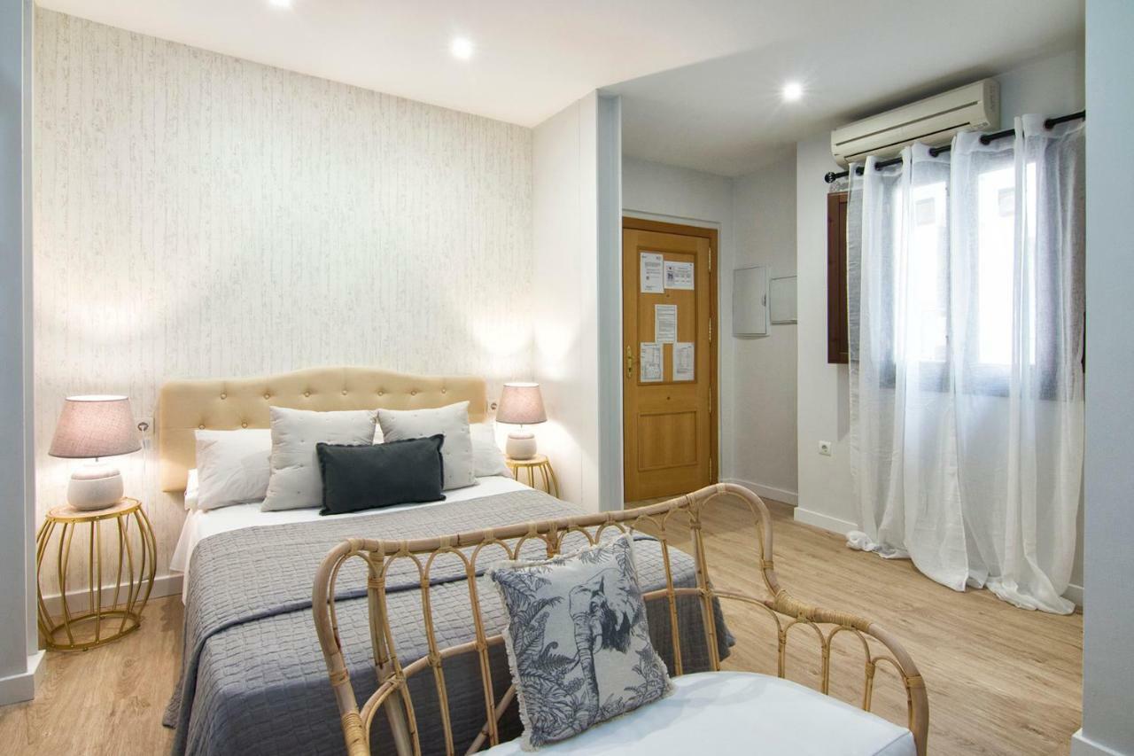 Apartment Lobos